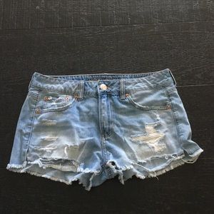 American Eagle Light Wash Distressed Shorts Sz 5